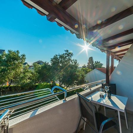 Sukošan Apartments Keran מראה חיצוני תמונה