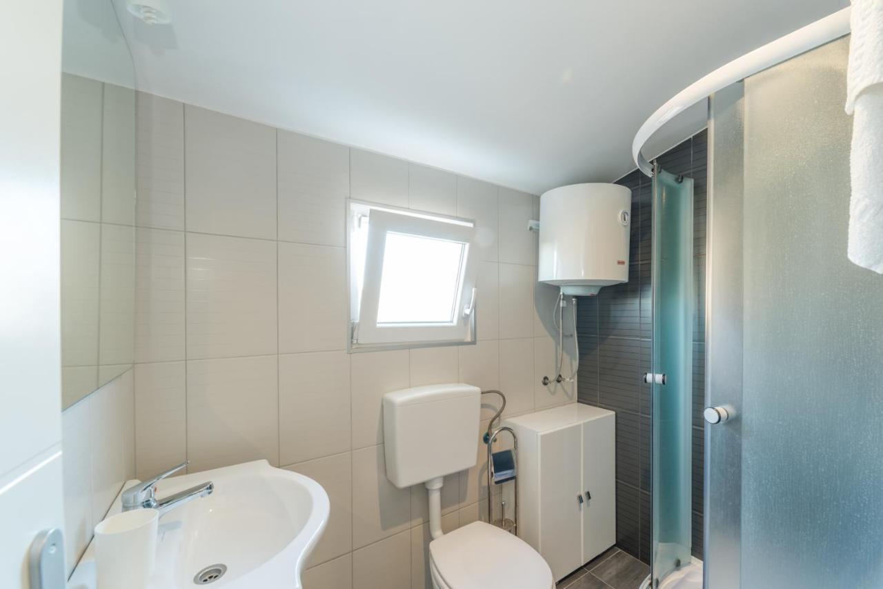 Sukošan Apartments Keran מראה חיצוני תמונה