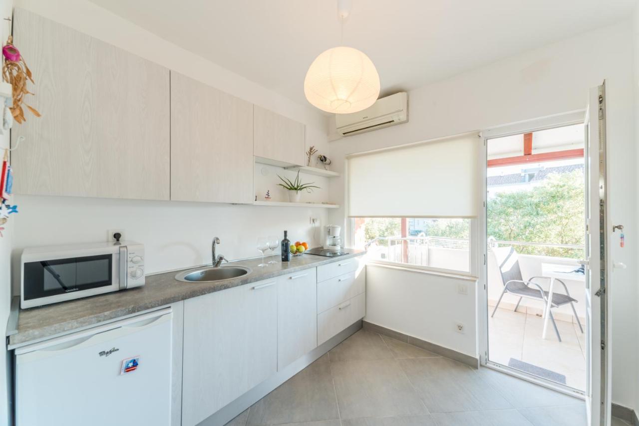 Sukošan Apartments Keran מראה חיצוני תמונה