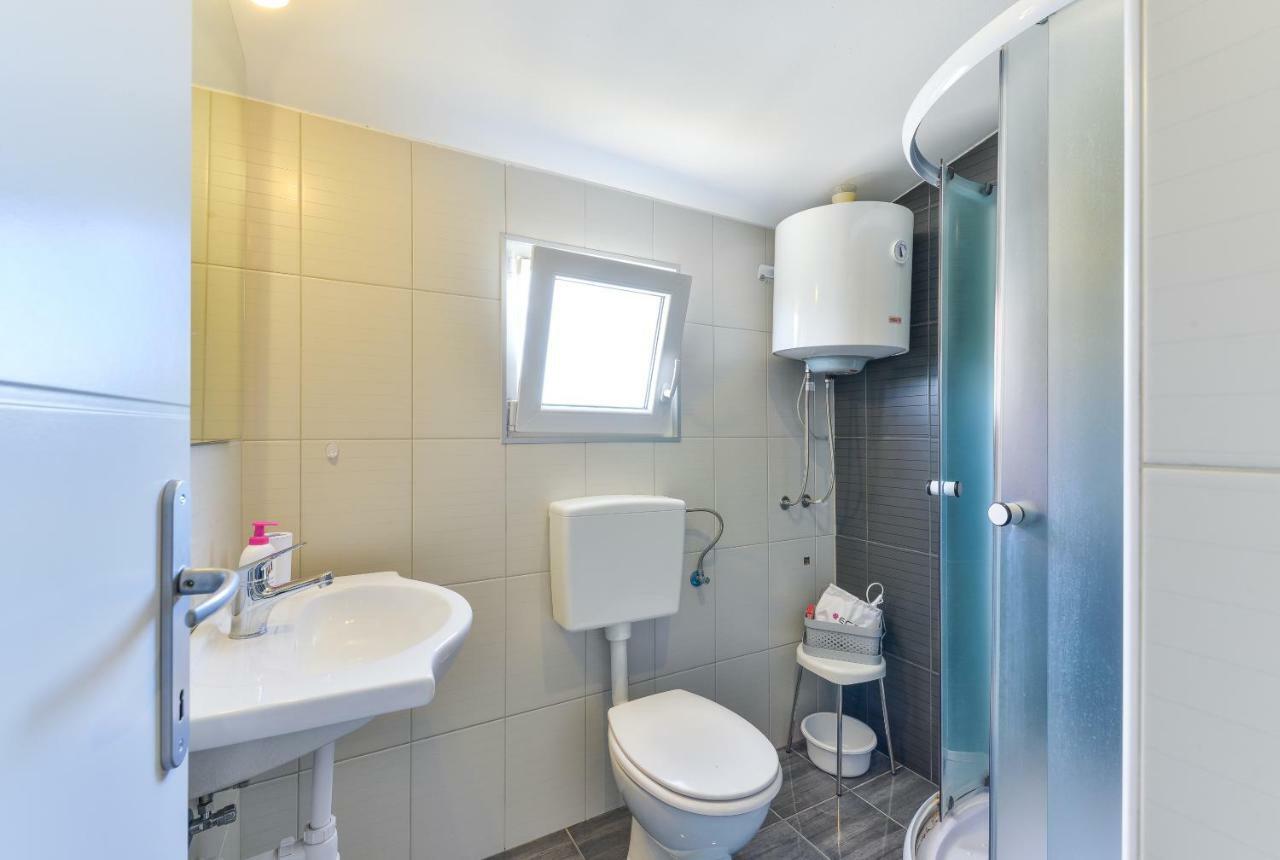 Sukošan Apartments Keran מראה חיצוני תמונה